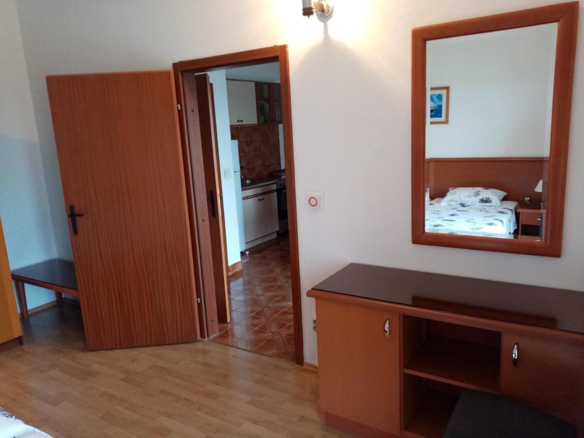 Apartmani Nado Majica Sveti Filip i Jakov Εξωτερικό φωτογραφία